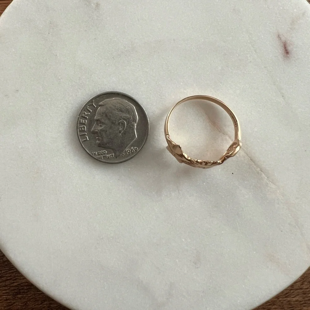 14K Gold Star Sun Moon Ring - Picture 4 of 7